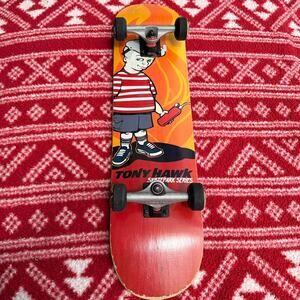 Tony Hawk Skatepark Series 31" Complete Skateboard Red Skater Boy Graphic